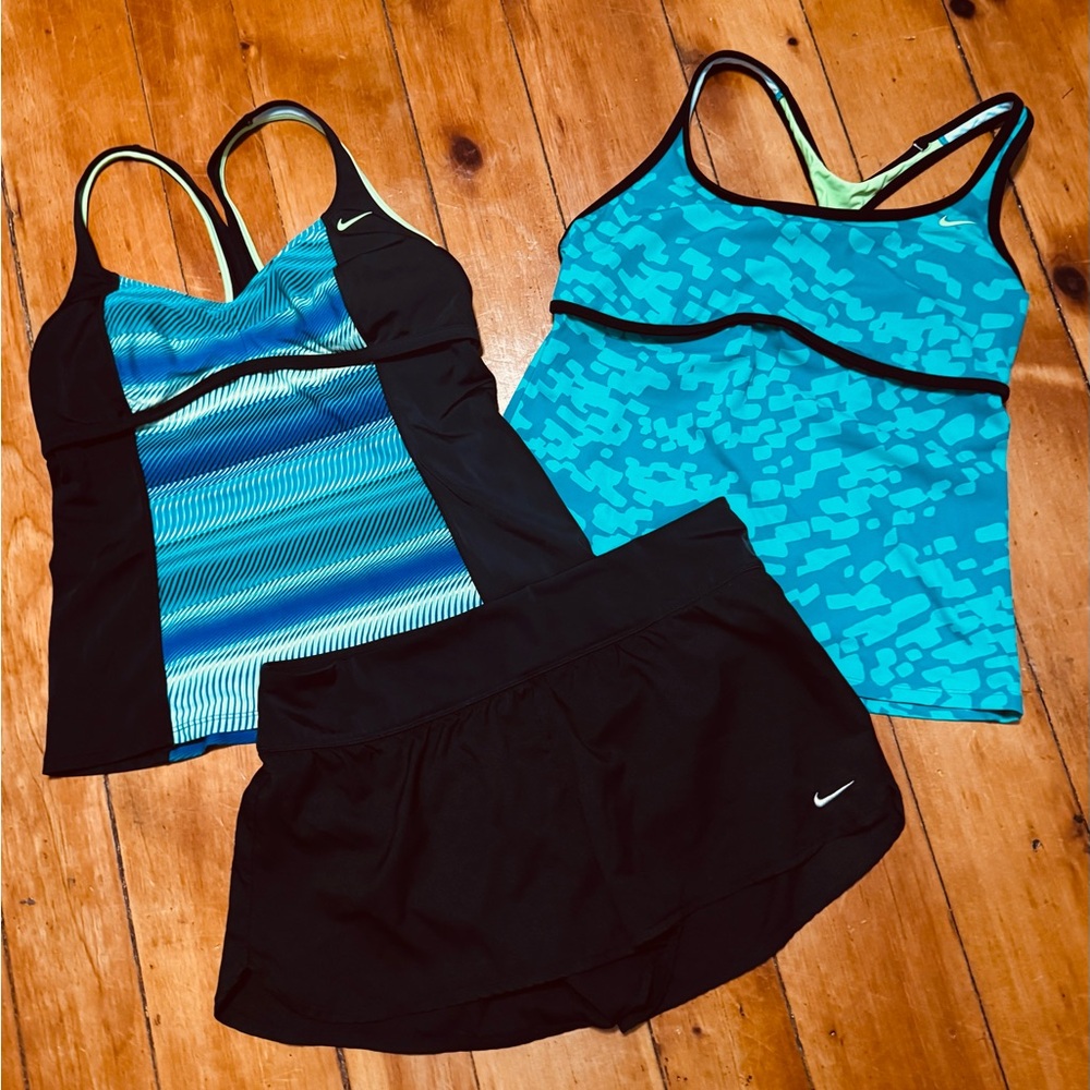 Nike Swim suits 2 piece tankini swim shorts set Black and teal women’s Large